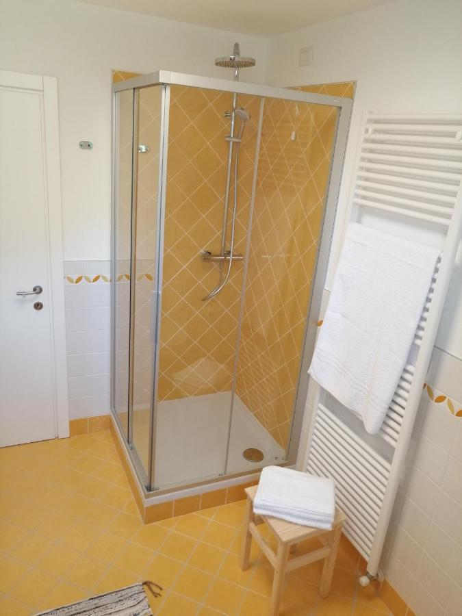 B&B La Casa Di Loretta Paderno Екстер'єр фото